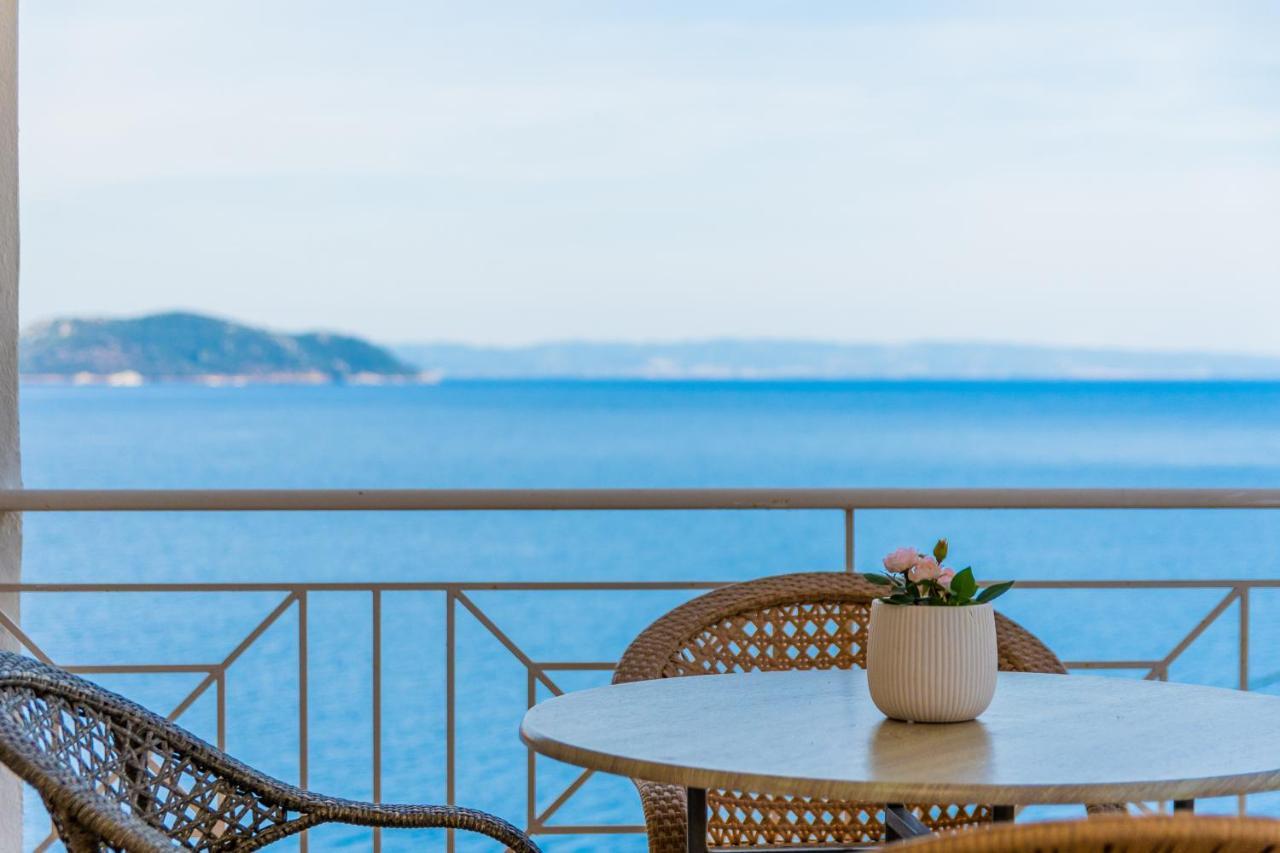 Anesis Seaview Apartment 2 Неос Мармарас Екстериор снимка